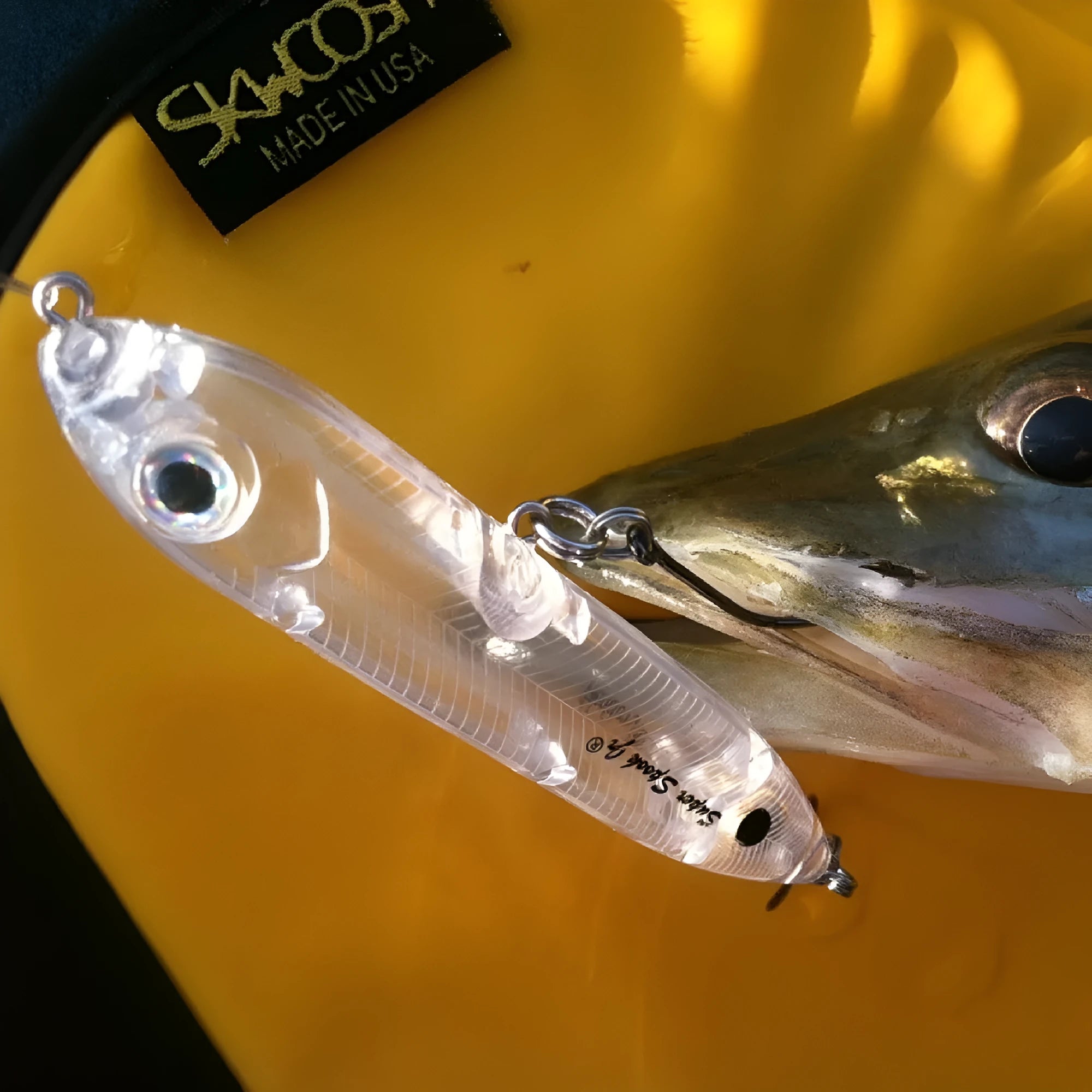 Transparent 9.5cm blank fishing lure body with pre-drilled 7mm eye holes for DIY assembly.