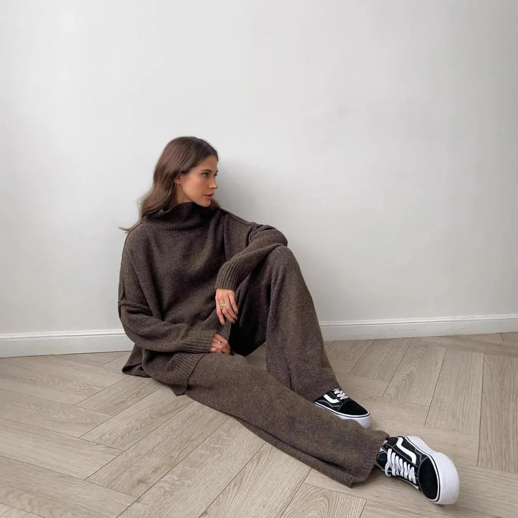 Women's acrylic two-piece suit set with side-slit sweater and matching trousers