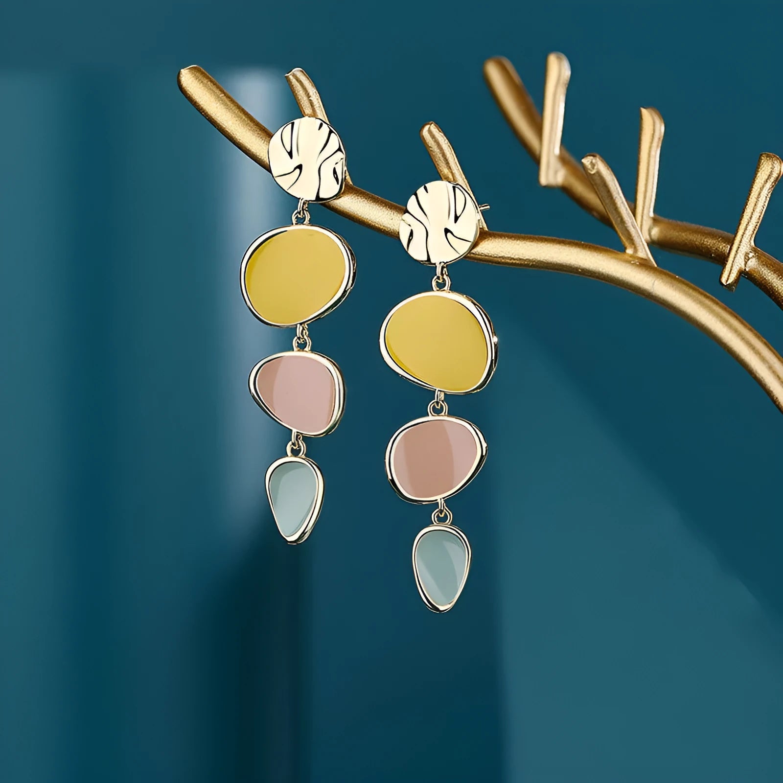 Sterling silver alloy earrings with Morandi three-colour oil drip finish on wafer disc design