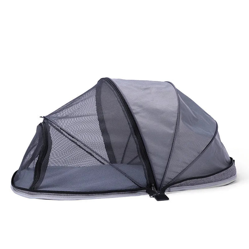 Folding cat tent with half mesh panels in L code size for portable pet accommodation