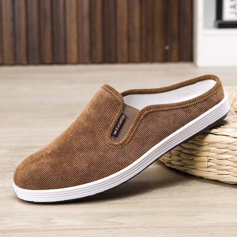 Men's casual slip-on sneakers with breathable mesh lining and non-slip rubber sole in black