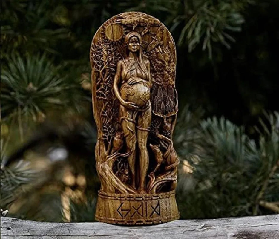 Synthetic resin Greek goddess statue sculpture for pagan altar or garden, 22cm tall