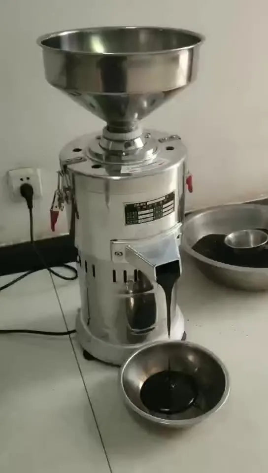 Stainless steel electric sesame paste grinding machine with 100mm wheel for nut butter.