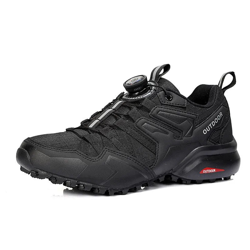 Men's beige hiking shoes with synthetic leather upper and elastic closure on natural rubber sole
