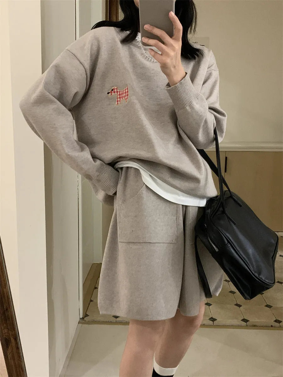 Women's casual knitted sweater and shorts suit set with animal embroidery in imitation cashmere fabric