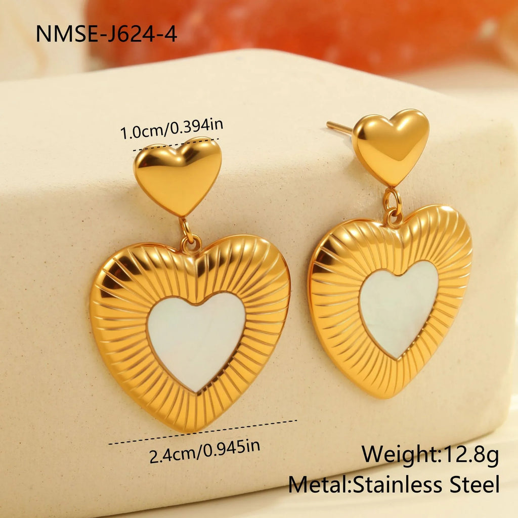 Heart-shaped stainless steel earrings with 18K gold electroplating in gold colour