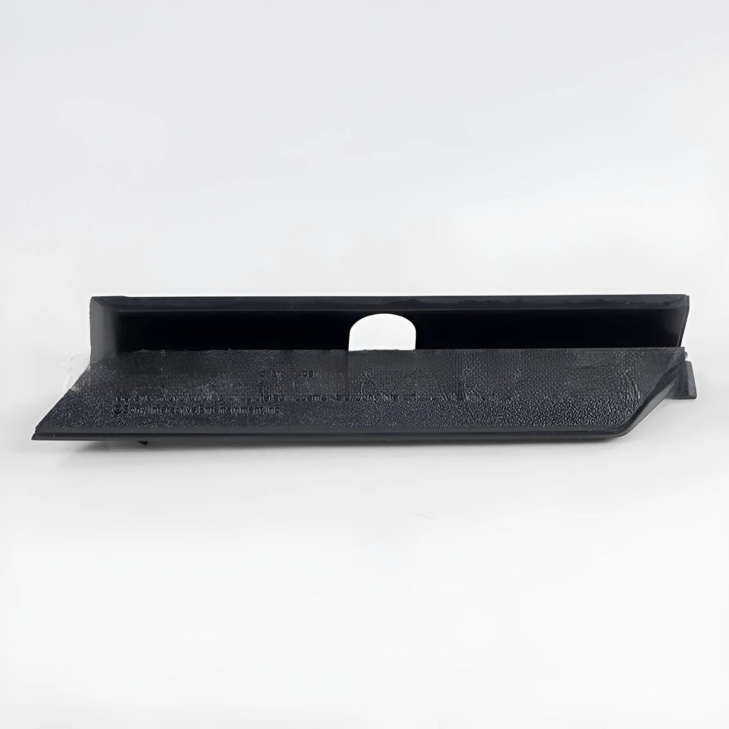 Black and white plastic hard drive baffle cover for 3.5-inch desktop PC drives