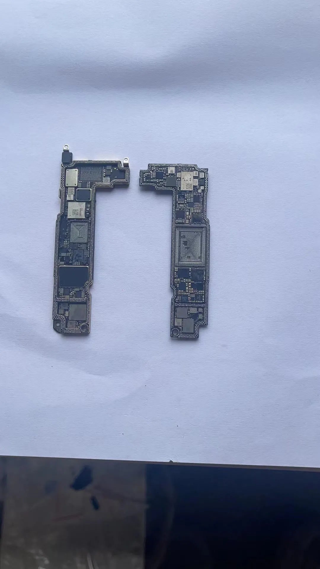 Silver iPhone 13 Pro Mini motherboard grinding replacement board for iPhone 12 series repair