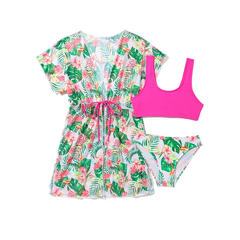 Girls' two-piece floral print swimsuit set in polyester fabric for swimming