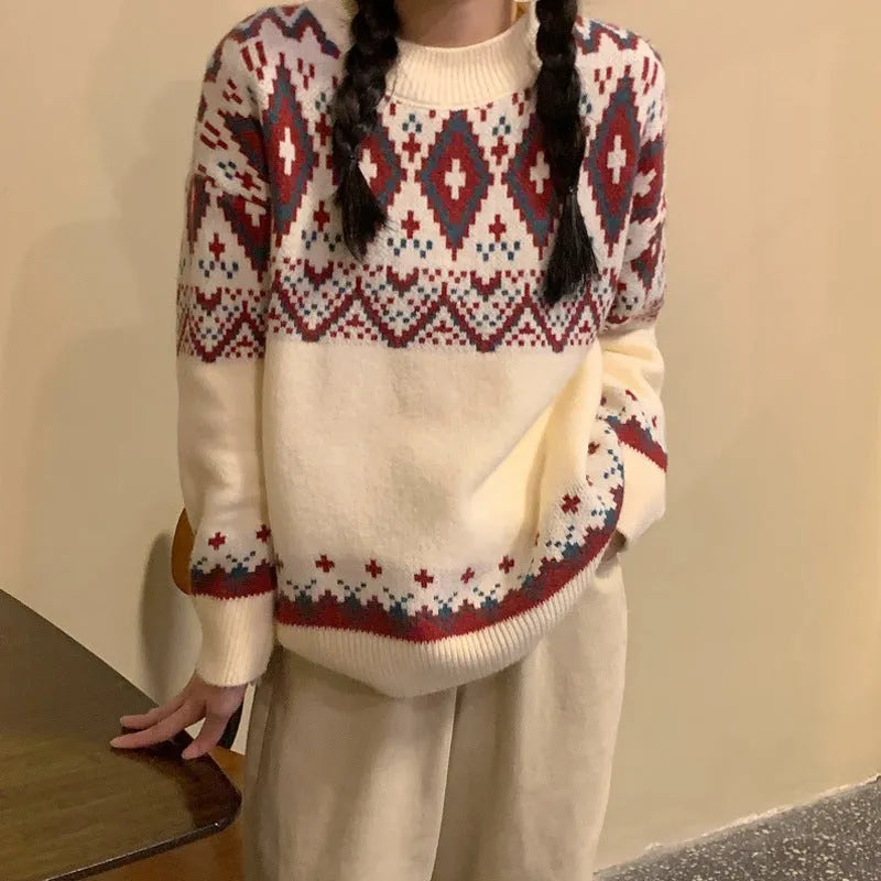Striped pullover knitted top in loose retro style with long sleeves