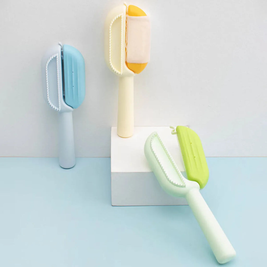 Pet grooming comb with water tank for floating hair removal, blue green yellow colour options