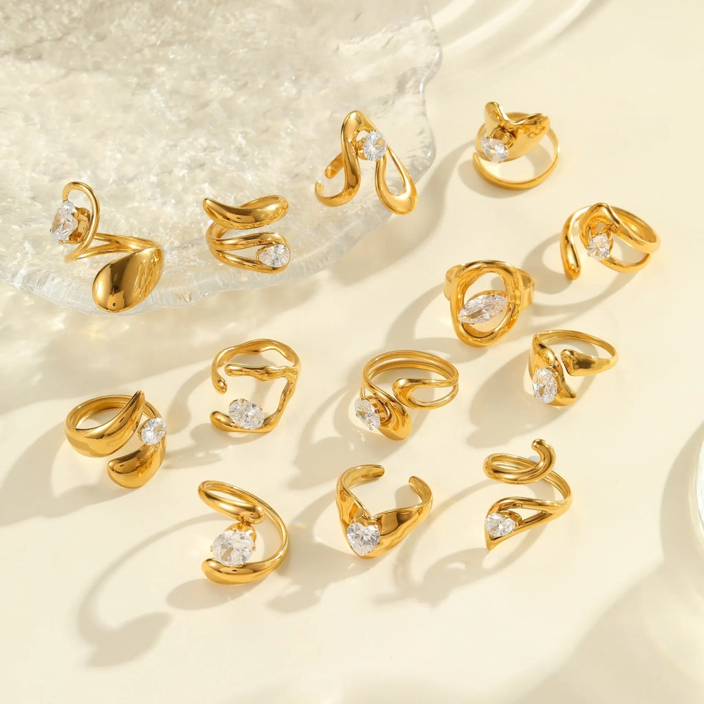 Geometric open mouth zircon ring in stainless steel with adjustable free size design