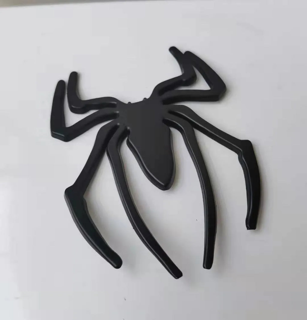 Zinc alloy 3D spider car bumper sticker in metallic finish measuring 7x5 cm