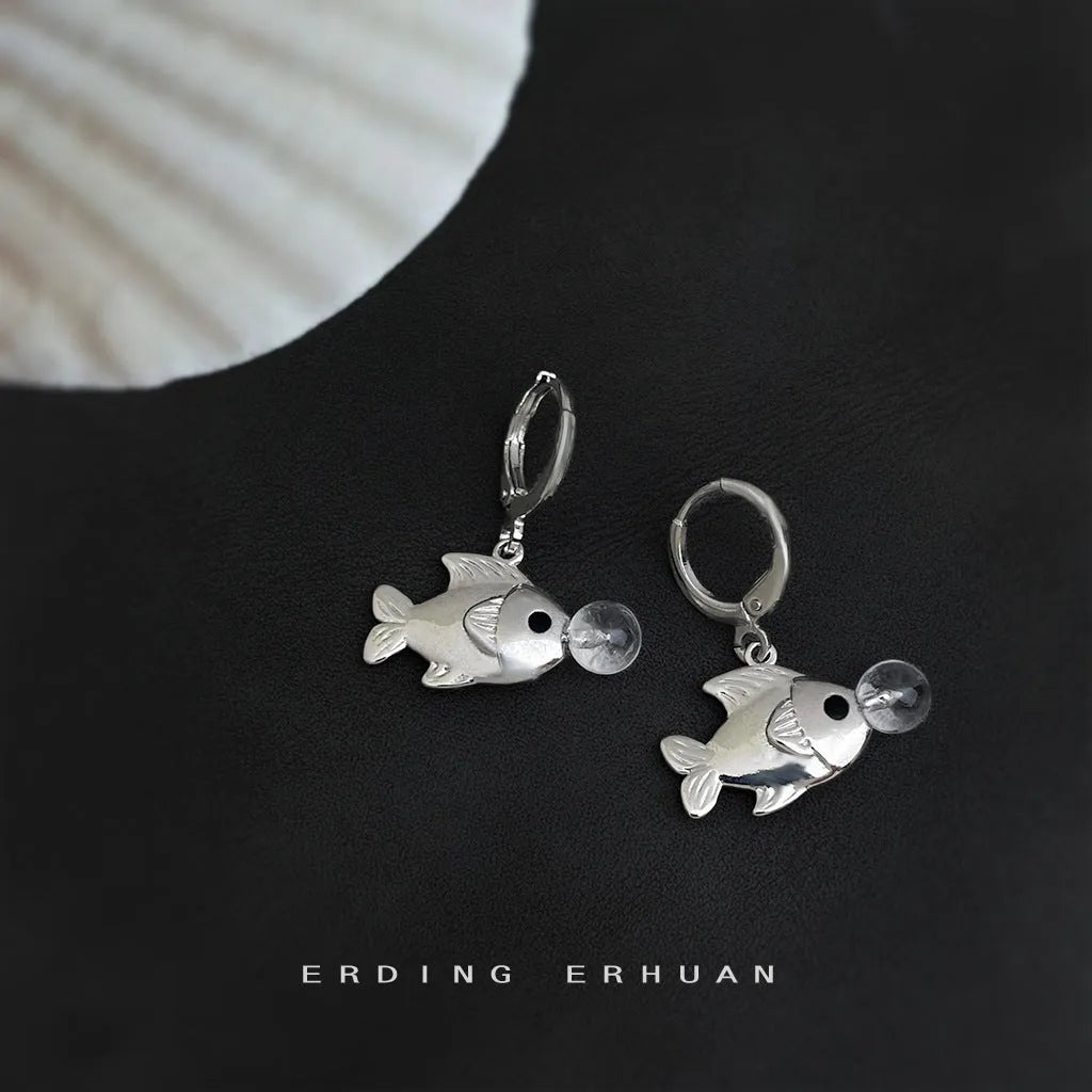 Copper bubble fish earrings with animal modelling design and electroplated finish