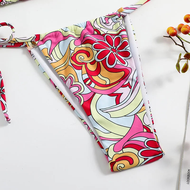 Women's multicolour triangle print bikini swimsuit with separate system and hanging neck design