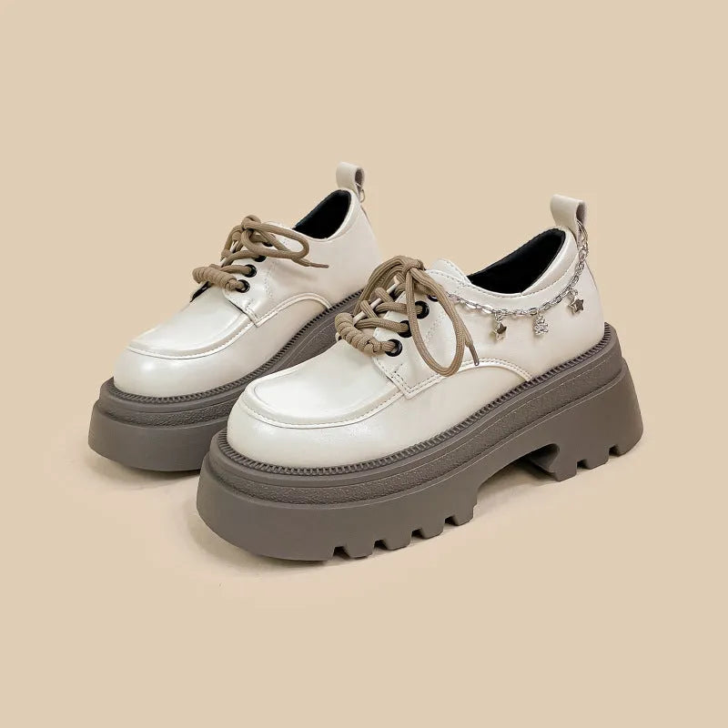 British style white platform leather shoes with chunky heel and front lace-up closure