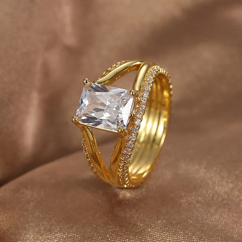 Geometric gold square zircon ring for women with European and American simple design