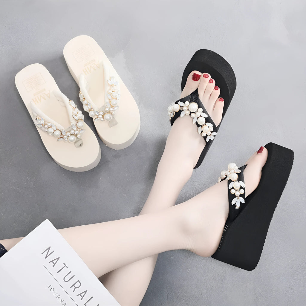 Women's high-heeled flip-flop in beige with a cotton cloth upper, shown from the side.