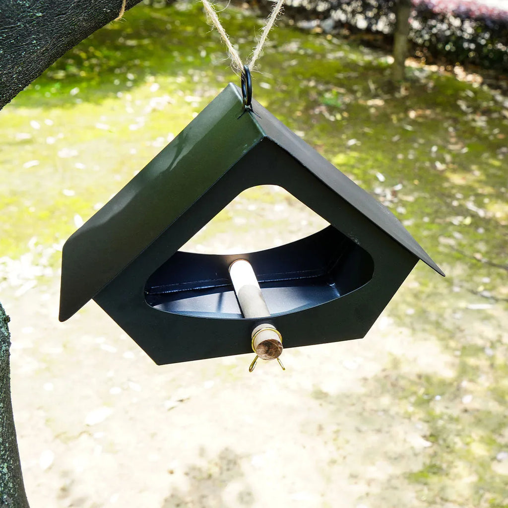 European-style iron bird nest feeder with anti-rain roof in modern simple design