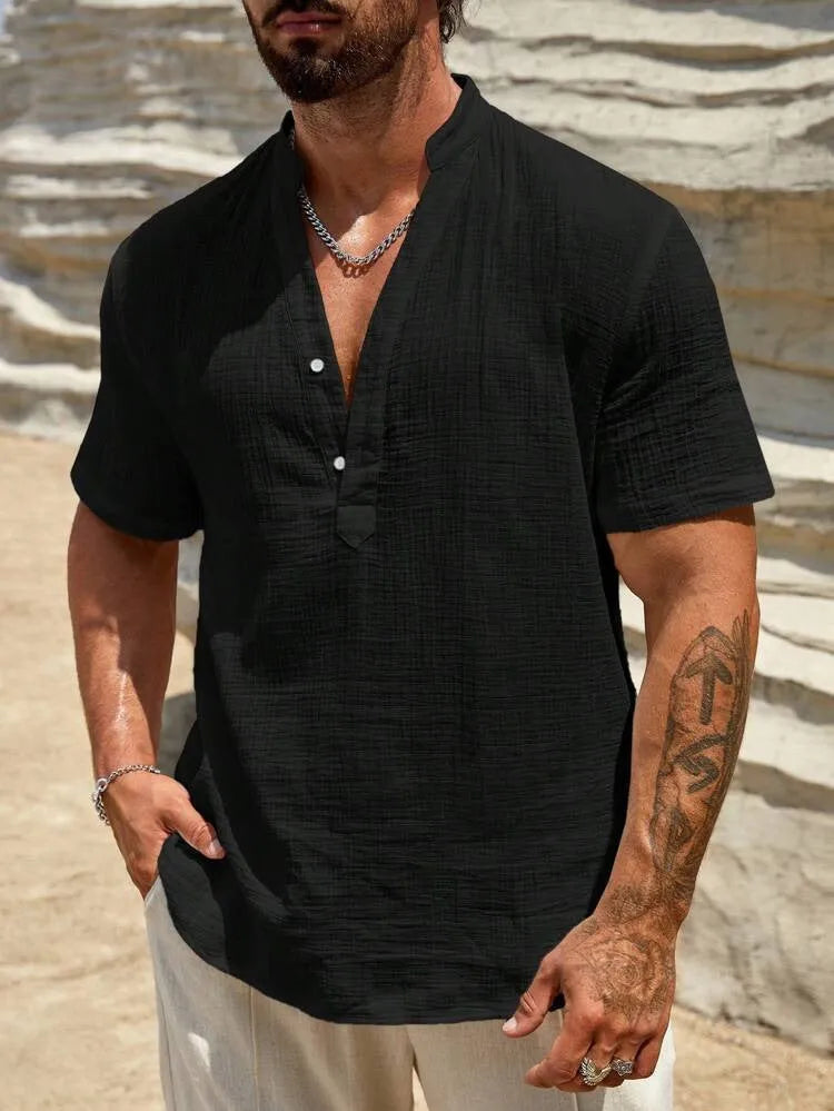Men's solid colour short sleeve casual shirt with stand collar in polyester blend fabric