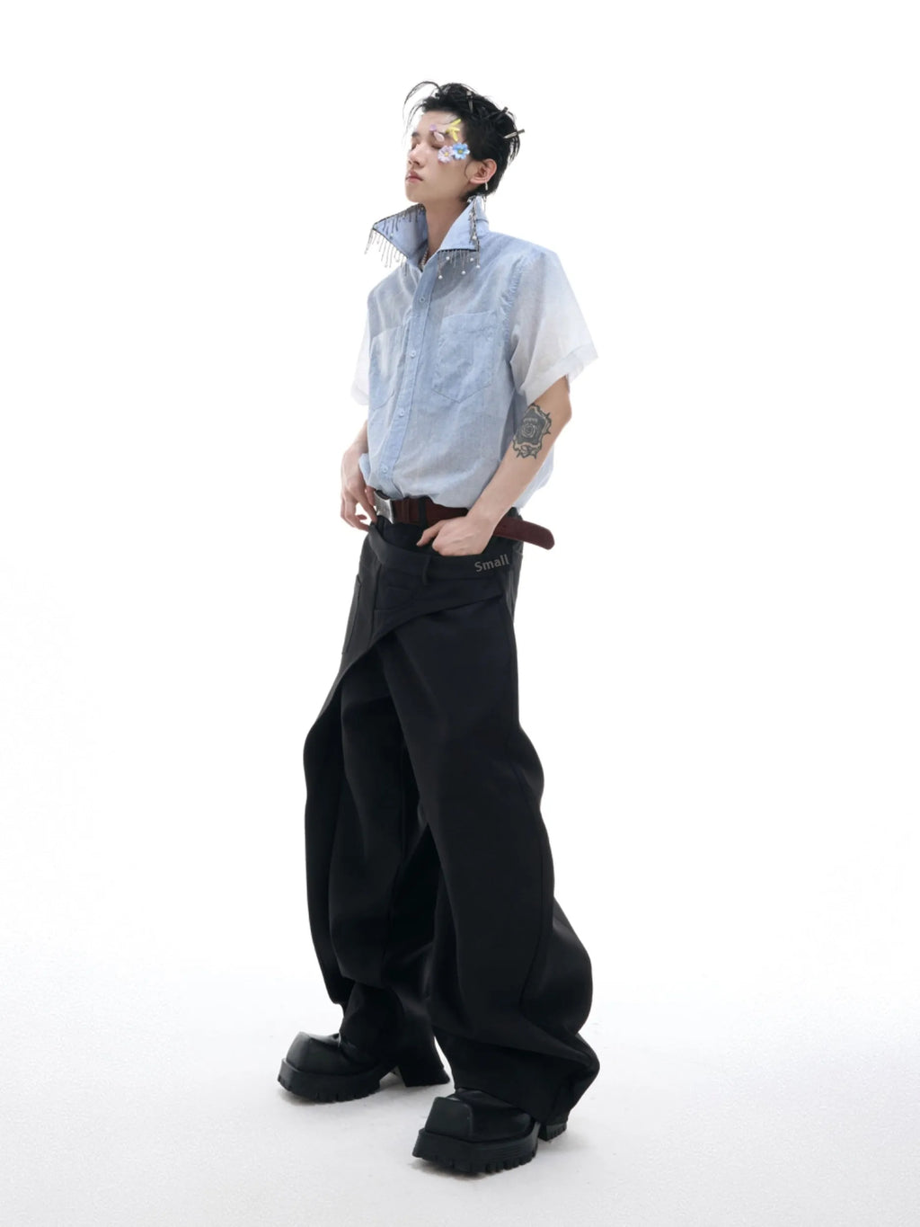 Man's blue and white gradient loose-fit casual half-sleeve polyester shirt