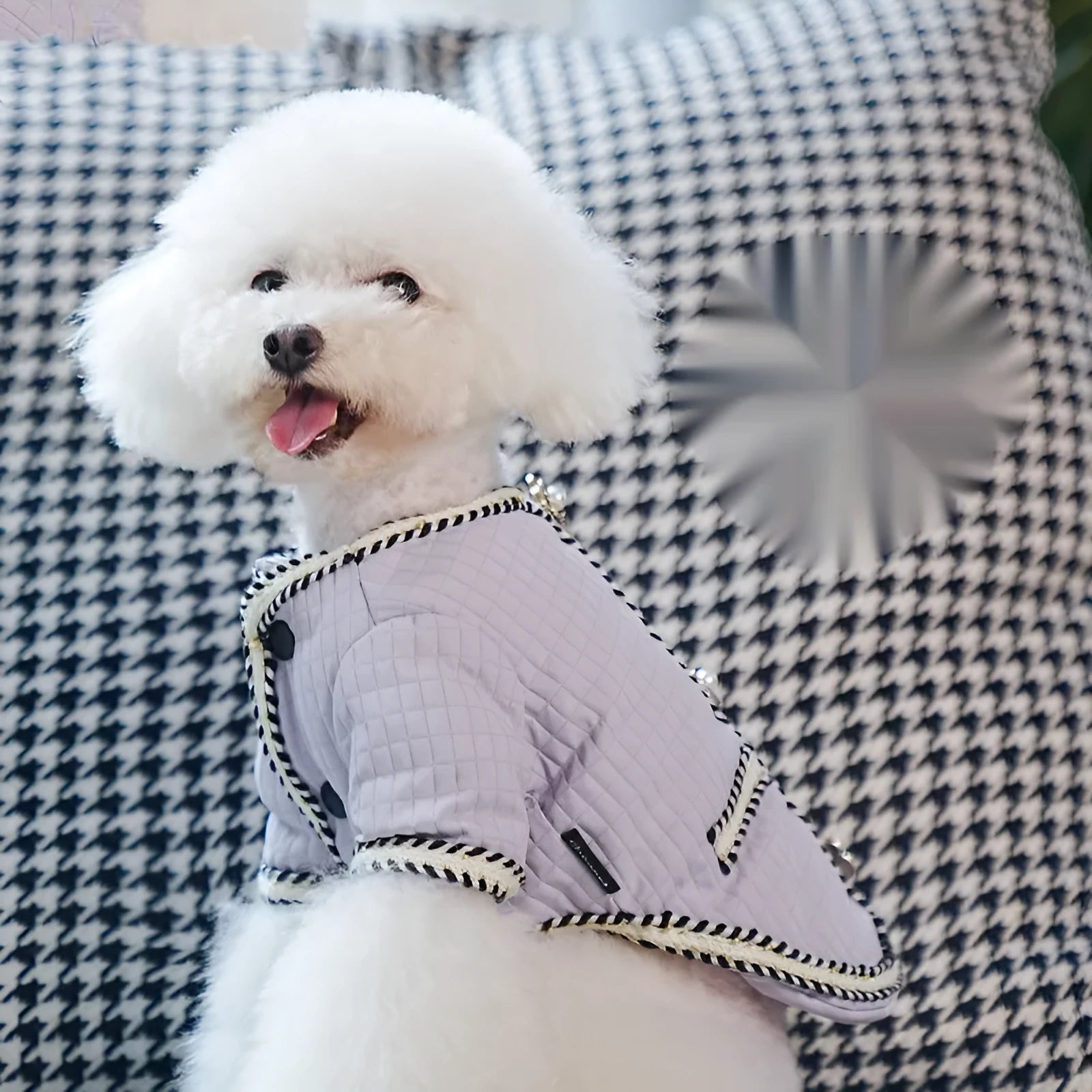 Quilted polyester pet coat in light purple for small to medium dogs autumn winter