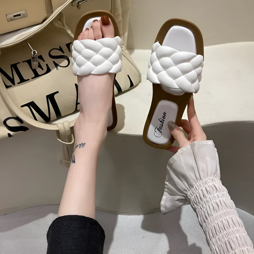 Women's plaid pattern PVC beach sandals with a thick anti-skid sole in multiple colours.