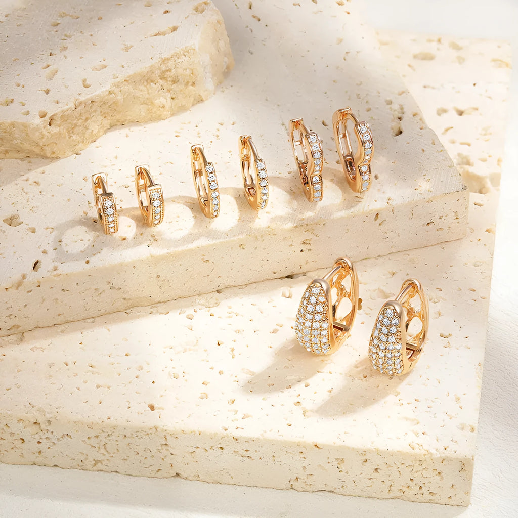 Heart-shaped brass gold plated ear clip earrings with zircon decoration in copper construction